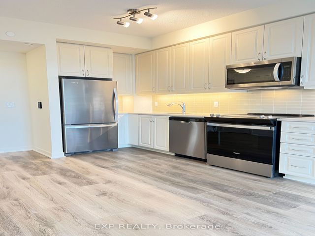 910 - 38 Annie Craig Dr