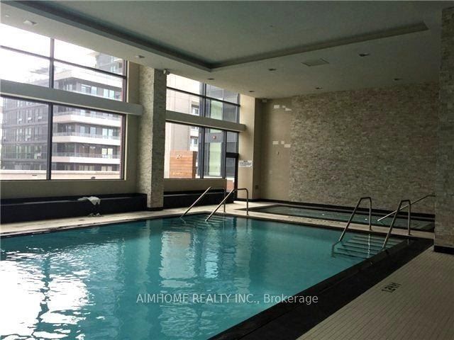 1901 - 2212 Lake Shore Blvd W