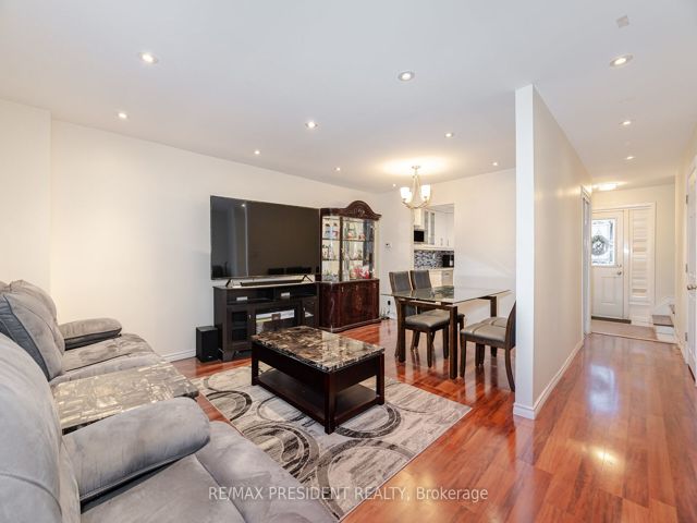 45 - 431 Silverstone Dr