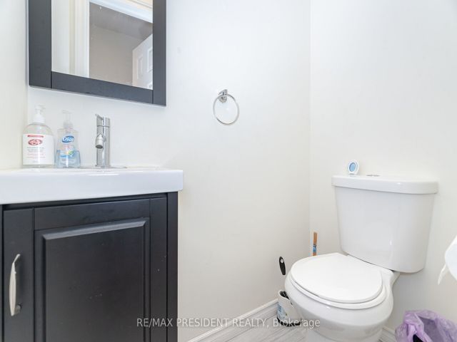 45 - 431 Silverstone Dr