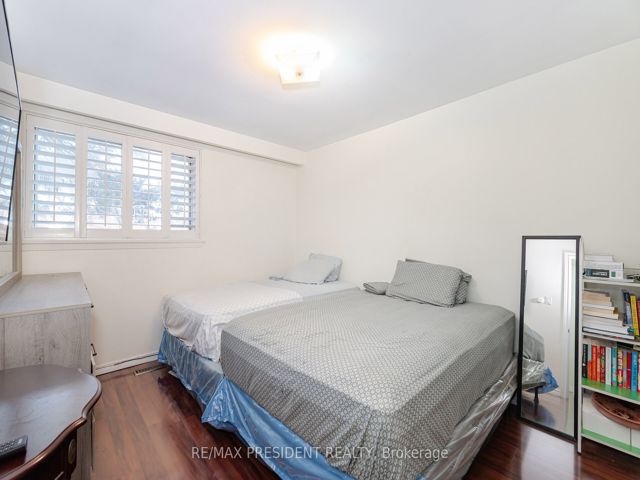 45 - 431 Silverstone Dr