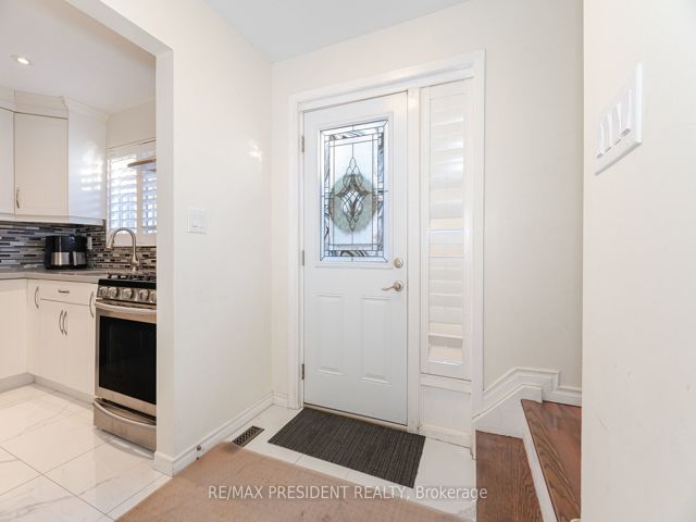45 - 431 Silverstone Dr
