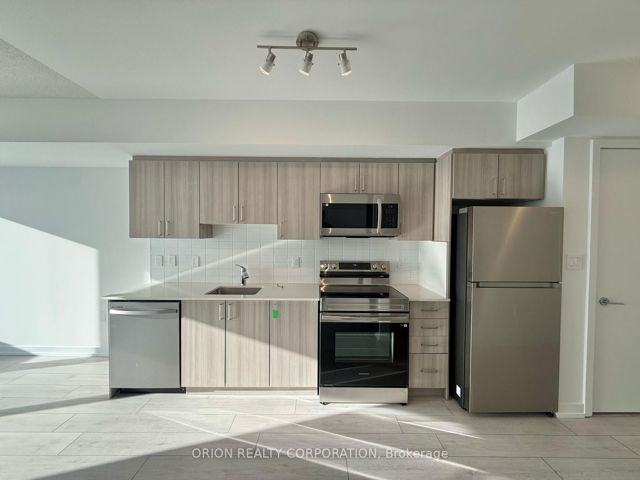 727 - 556 Marlee Ave
