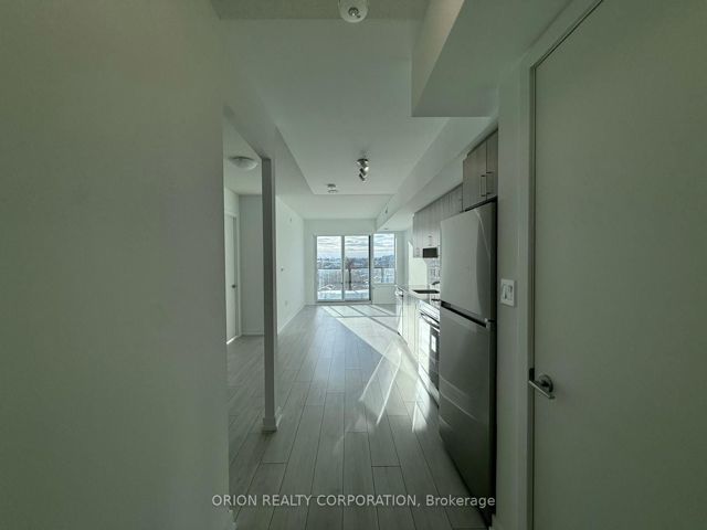 727 - 556 Marlee Ave