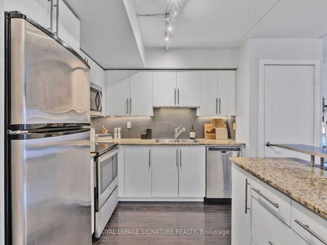 319 - 1100 Landsdowne Ave