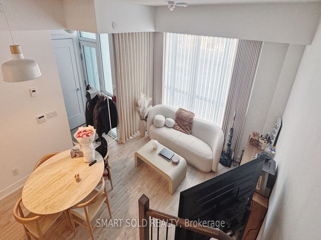 103 - 70 Annie Craig Dr
