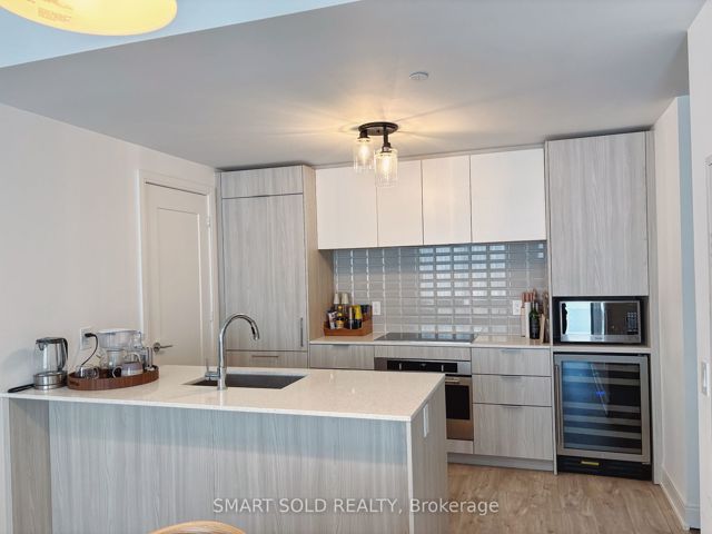 103 - 70 Annie Craig Dr