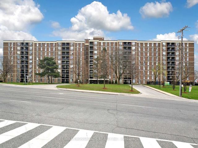 205 - 2825 Islington Ave