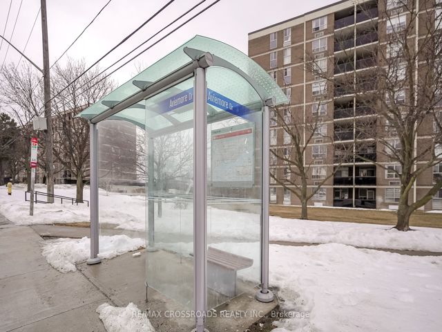 205 - 2825 Islington Ave