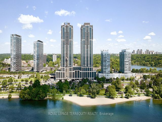 Ph01w - 1928 Lakeshore Blvd W