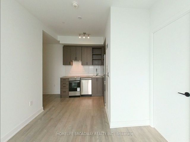1007 - 50 George Butchart Dr