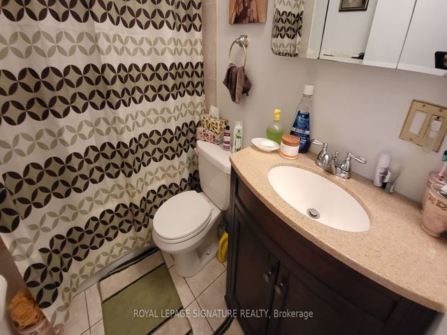 912 - 5 Frith Rd