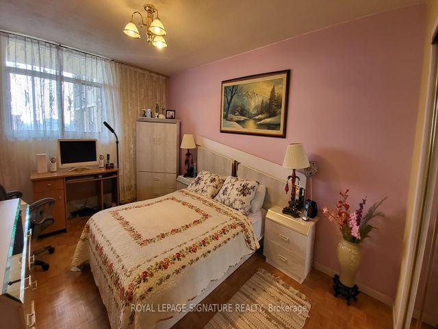 912 - 5 Frith Rd
