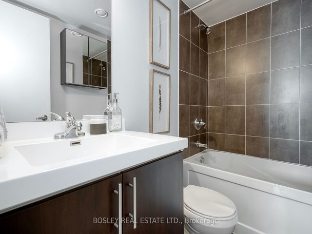 606 - 1410 Dupont St