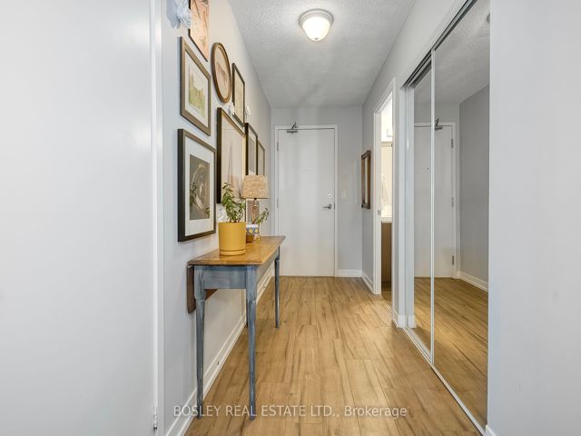 606 - 1410 Dupont St
