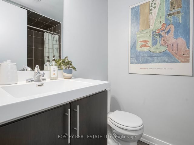 606 - 1410 Dupont St