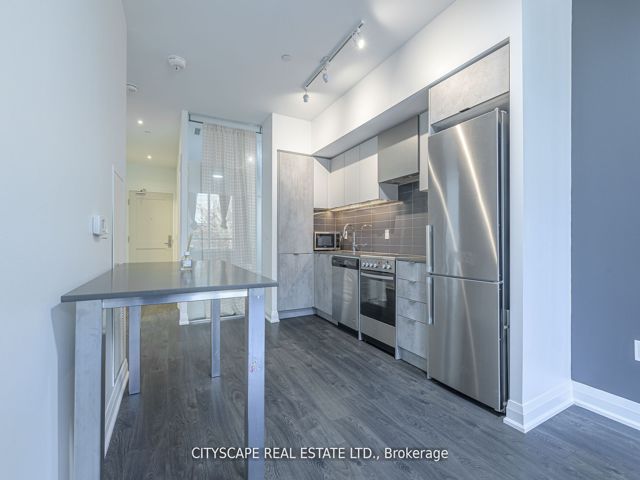 207 - 26 Gibbs Rd