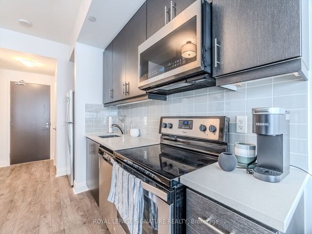 1911 - 17 Zorra St