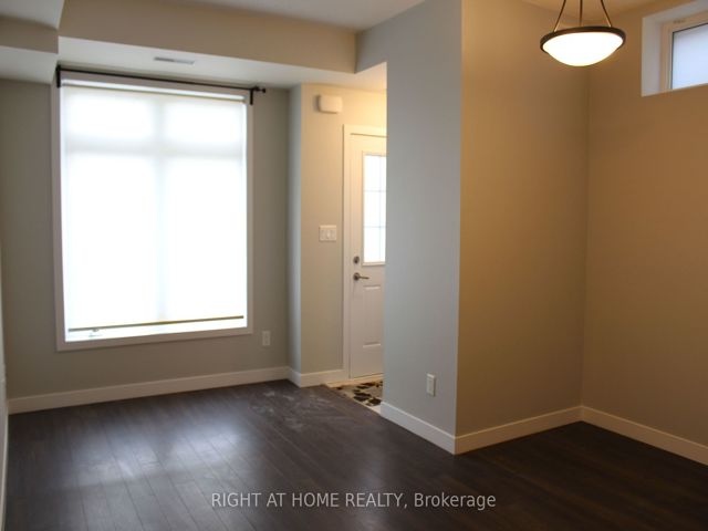 17 - 6 Bicknell Ave