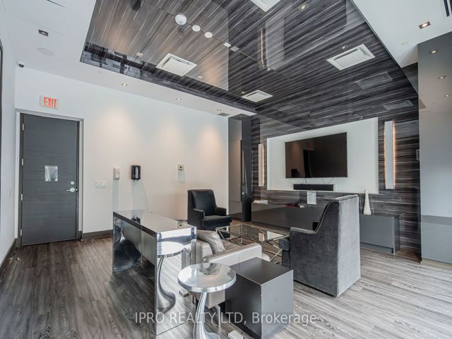 1208 - 33 Shore Breeze Dr E