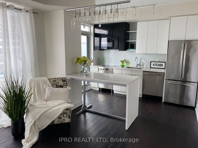 1208 - 33 Shore Breeze Dr E