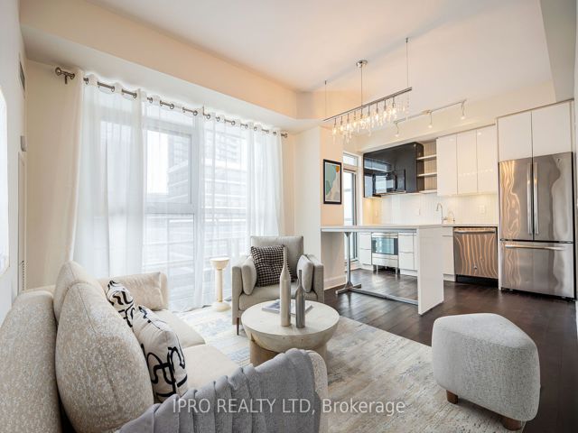 1208 - 33 Shore Breeze Dr E