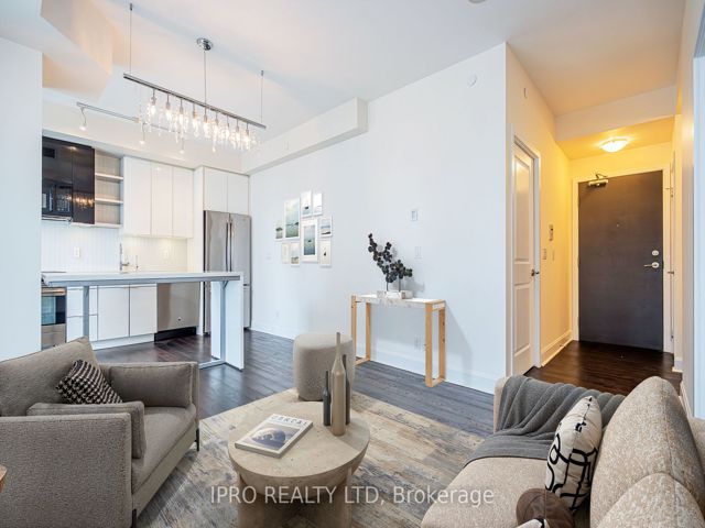 1208 - 33 Shore Breeze Dr E