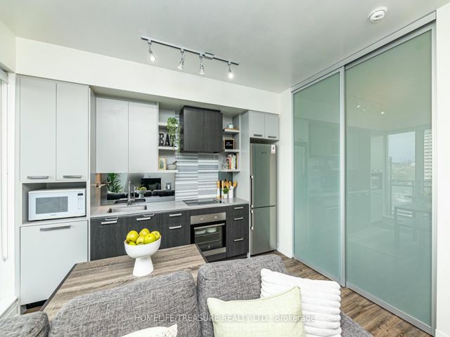 703 - 1830 Bloor St