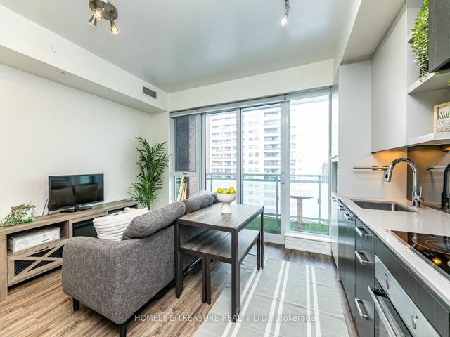 703 - 1830 Bloor St