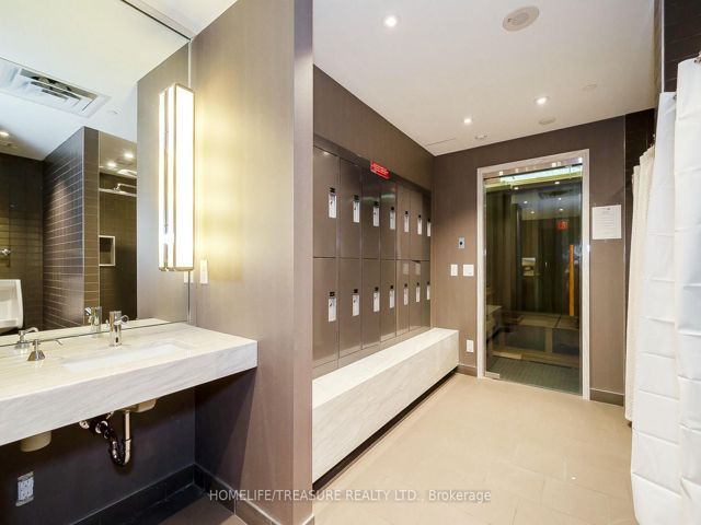 703 - 1830 Bloor St