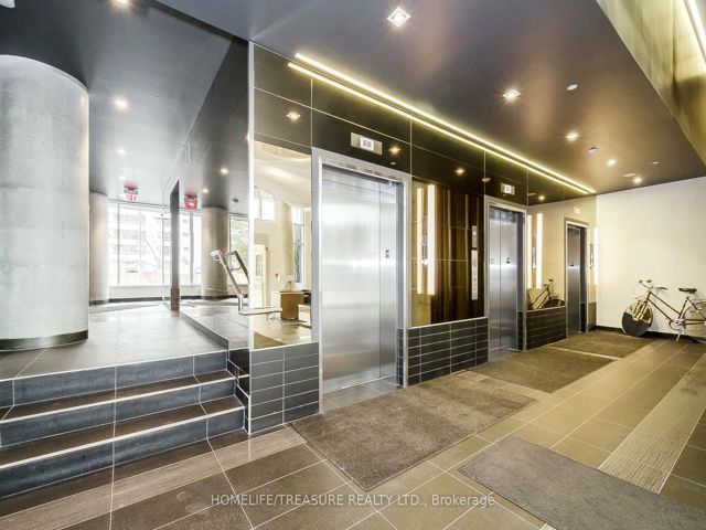 703 - 1830 Bloor St