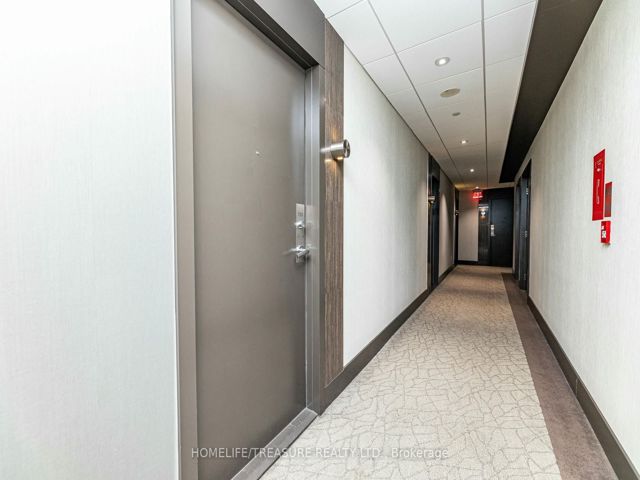 703 - 1830 Bloor St