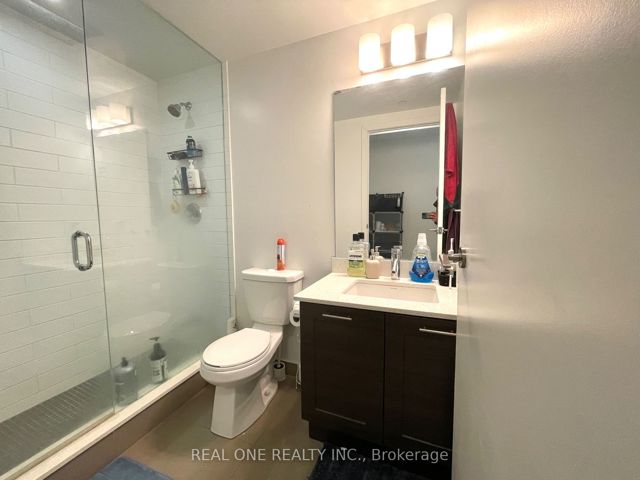 3907 - 2200 Lake Shore Blvd W