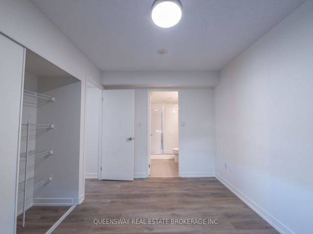 307 - 816 Lansdowne Ave