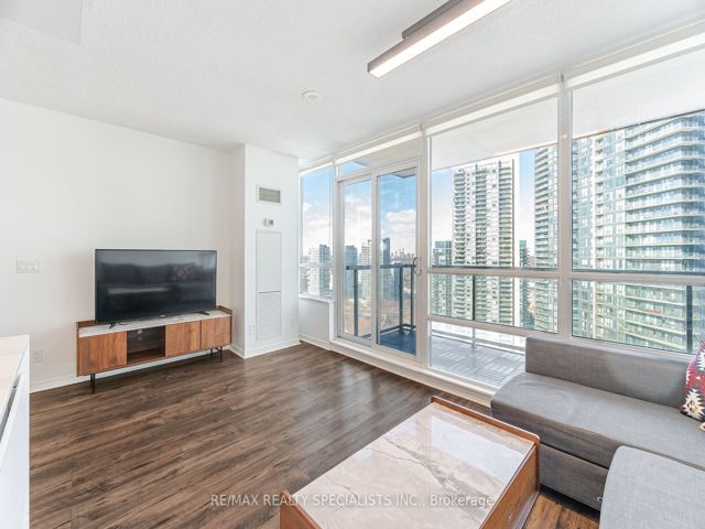 2905 - 2230 Lake Shore Blvd W
