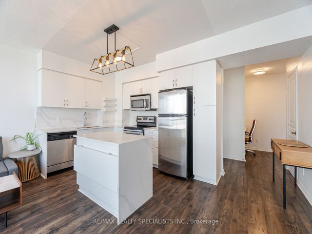 2905 - 2230 Lake Shore Blvd W