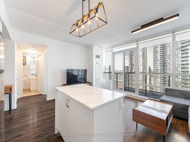 2905 - 2230 Lake Shore Blvd W