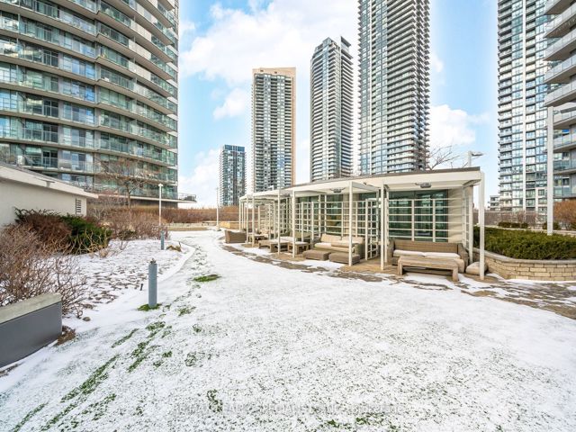 2905 - 2230 Lake Shore Blvd W