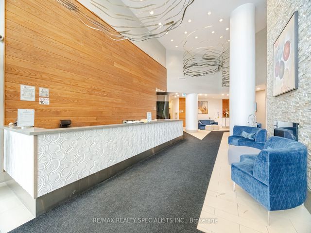 2905 - 2230 Lake Shore Blvd W