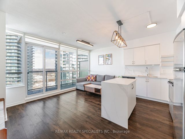 2905 - 2230 Lake Shore Blvd W
