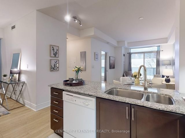 316 - 25 Earlington Ave