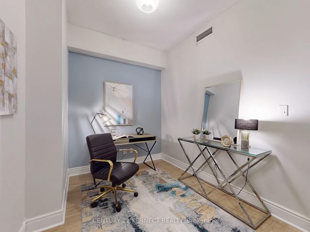 316 - 25 Earlington Ave