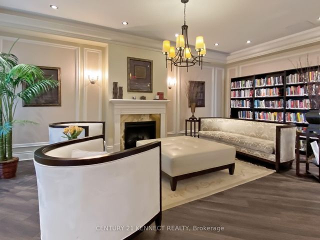316 - 25 Earlington Ave