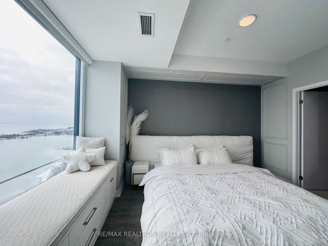 3608 - 1926 Lake Shore Blvd W