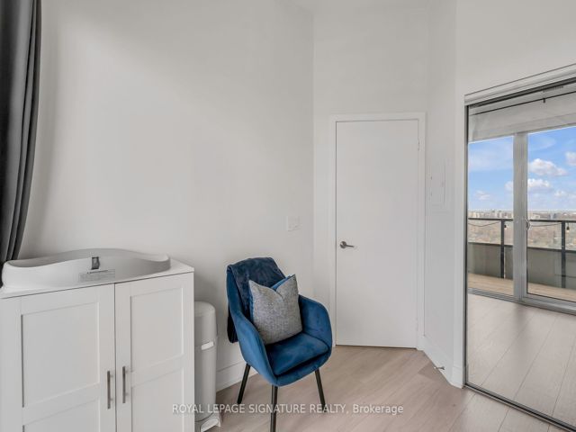 4503 - 20 Shore Breeze Dr
