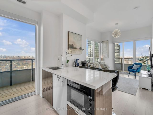 4503 - 20 Shore Breeze Dr