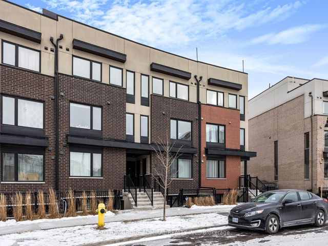 7 - 181 William Duncan Rd