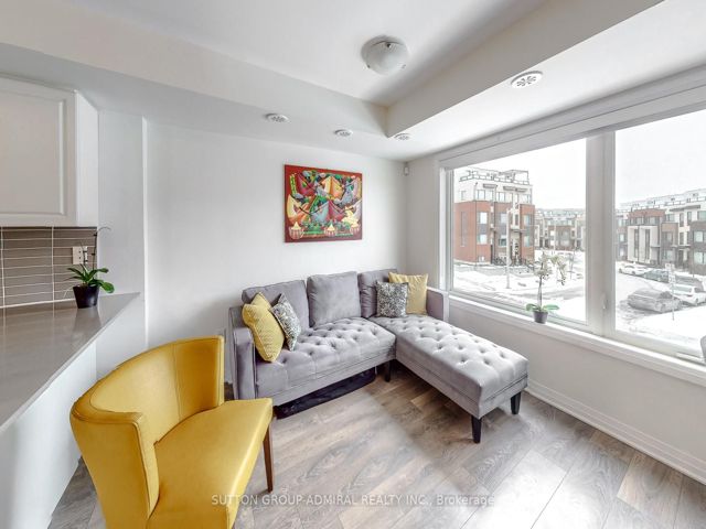 7 - 181 William Duncan Rd