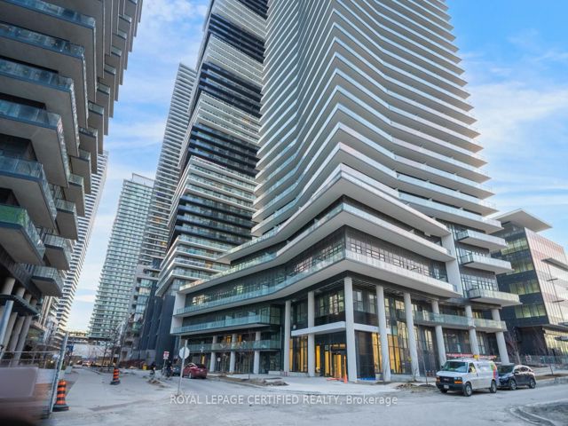1103 - 38 Annie Craig Dr