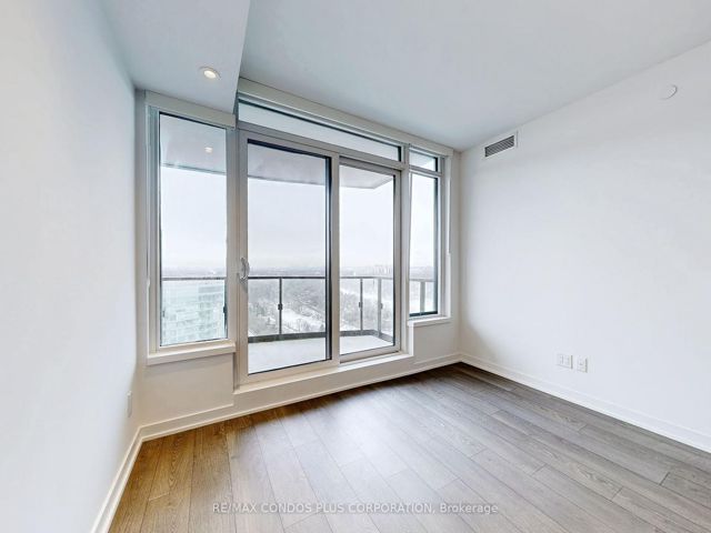 3701 - 1928 Lake Shore Blvd W